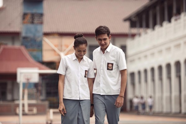MOS Penuh Pesona